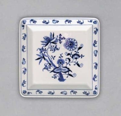Cibulák – Tanier plytký 4-hranný 21 cm – originálny cibuľový porcelán 1. akosť
